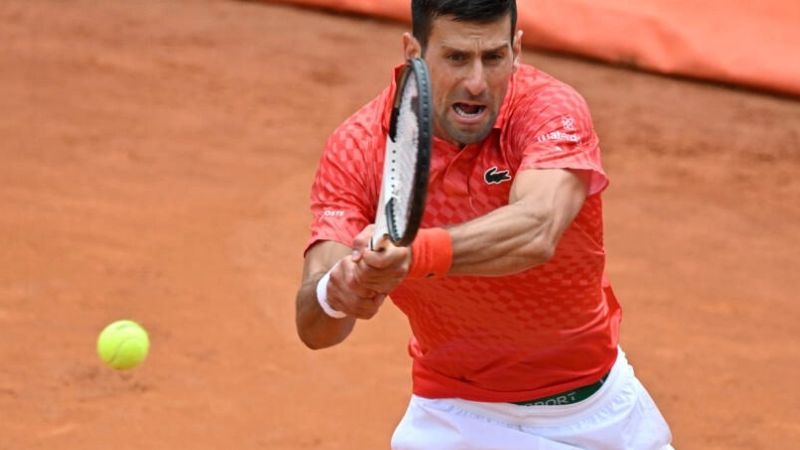El derbio Novak Djokovic se clasificó a los cuartos de final del torneo de Roma.