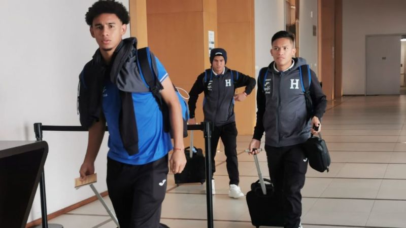 Los seleccionados Sub-20 de Honduras llegaron a la ciudad de Mendoza, Argentina, sede de los dos primeros partidos de la Copa del Mundo contra Gambia y Corea del Sur.