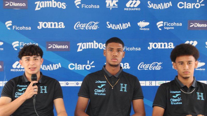 Jeffry Macías, Aaron Zúniga y Javier Arriaga, son parte de los 21 jugadores de la Selección Sub-20 que participará en el Mundial de Argentina.