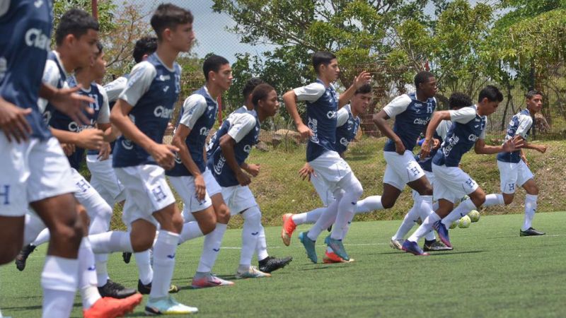 El fútbol menor de Honduras está en la agende de desarrollo que promueve la FIFA.