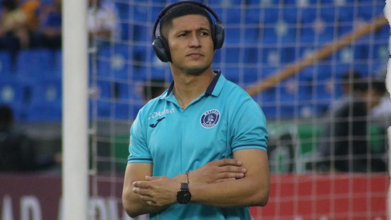 "La Perrita" Castellanos no entró en los planes del técnico del Motagua, Ninrod Medina, para el torneo de Apertura.