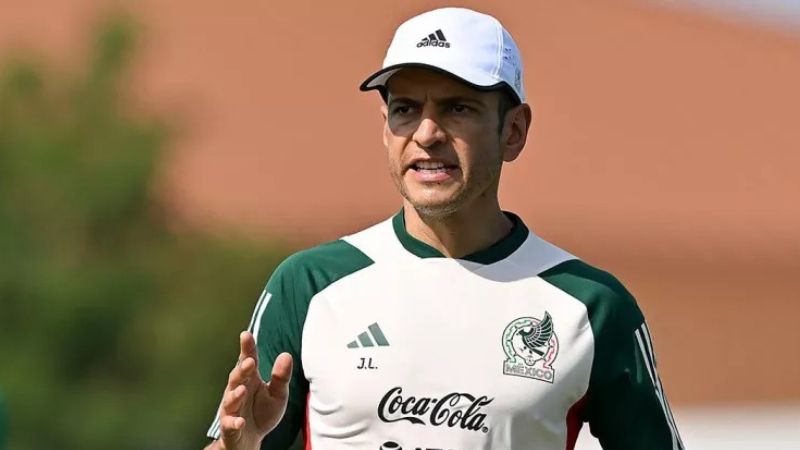 El seleccionador mexicano, Jaime Lozano, llega como "salvador" luego de la destitución del entrenador Diego Cocca.