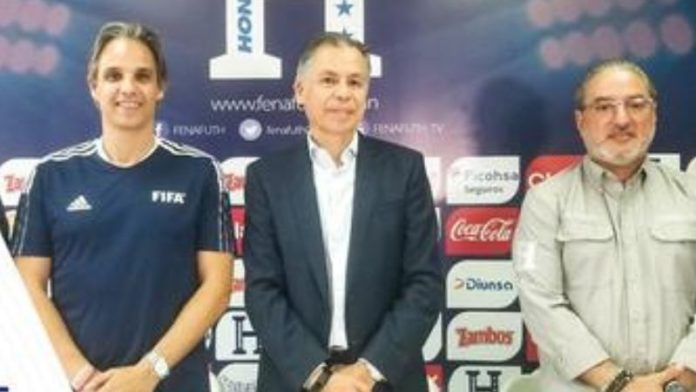 El representante de la FIFA, Nuno Gomes, dijo que es el momento que arranque el proyecto de desarrollo del fútbol menor.