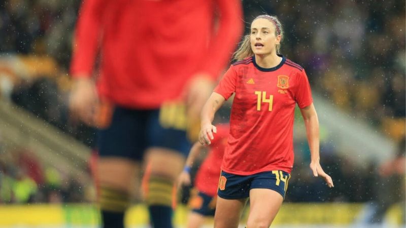 La mejor jugadora del mundo, la española Alexia Putellas se recuperó de una lesión de rodilla y estará con su selección en la fiesta mundialista.
