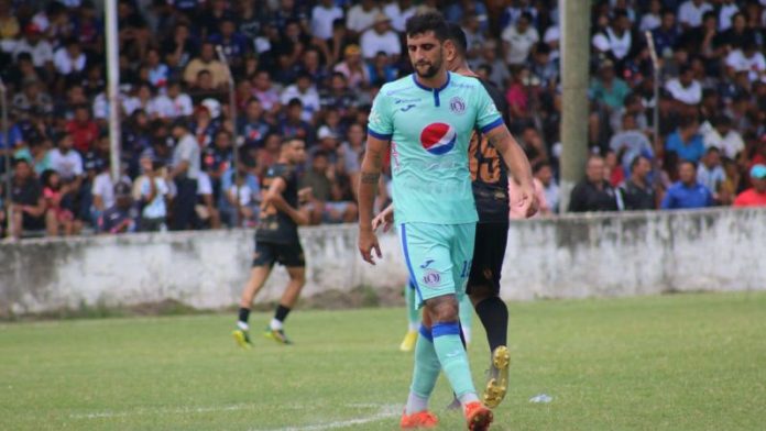 El argentino Lucas Campana no pudo evitar que Motagua cayera 0-1 en el amistoso contra el equipo Oro Verde de la Liga de Ascenso.