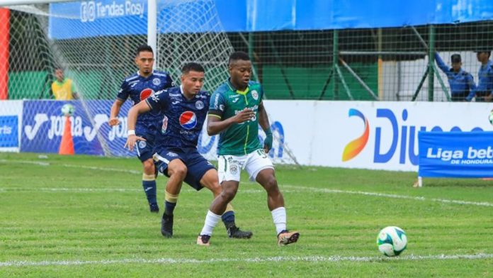 El delantero Junior Lacayo no continuará con el Marathón para el próximo torneo de Apertura 2023.