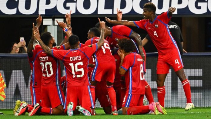 Panamá dejó evidenciado su crecimiento y este sábado pasó a semifinales de la Copa Oro al vencer 4-0 a Qatar.