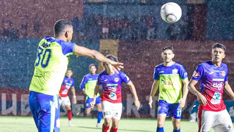 El partido contra el FAS, los olanchanos sintieron el sabor amargo de la derrota.