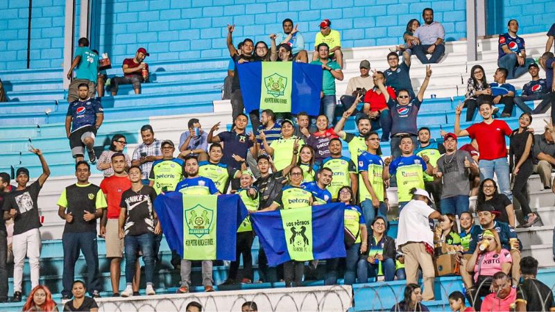 Los aficionados olanchanos están ivitados para que acompañen al equipo en este partido de carácter internacional.