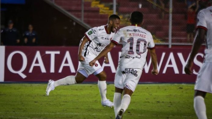 Alex López Alajuelense