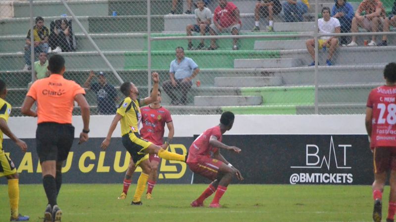 El Génesis Comayagua sumó su primer triunfo como local en el torneo de Apertura de la Liga Nacional.