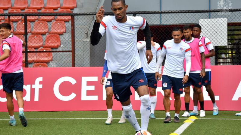 El capitán de Olimpia, Jerry Bengtson, se reporta listo para anotarle este martes al Real Estelí por la Copa Centroamericana.