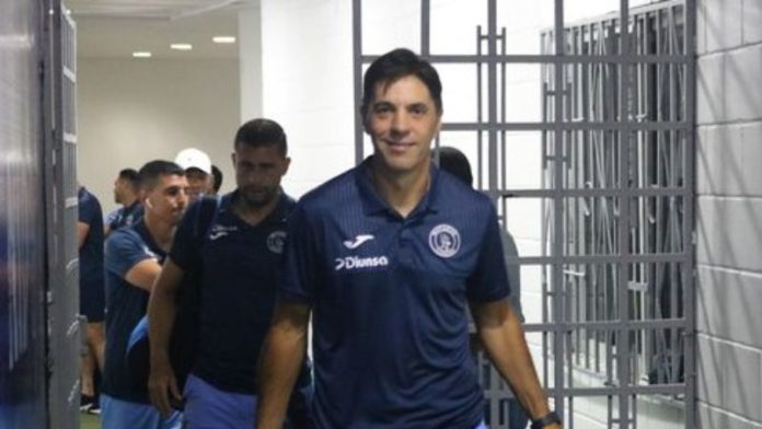 Al técnico del Motagua, César Vigevani, lo motiva que desde Panamá y en Honduras ya miren eliminado a su equipo en la Copa Centroamericana.