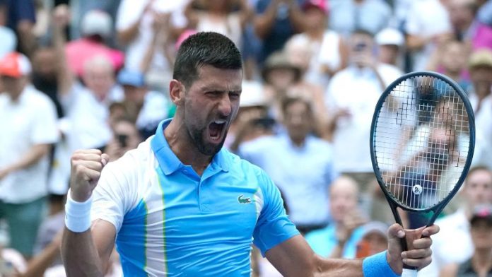 El serbio Novak Djokovic rompió en el US Open un récord del suizo Roger Federer.