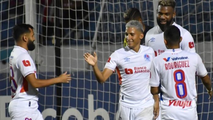 El Olimpia marcha invicto en el torneo de Apertura y apunta a ganar de forma invicta la Copa 37.