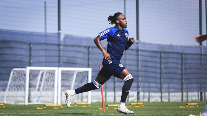 El equipo turco Antalyaspor ha mostrado interés en el delantero hondureño del Girondins de la Ligue 2 de Francia, Alberth Elis.