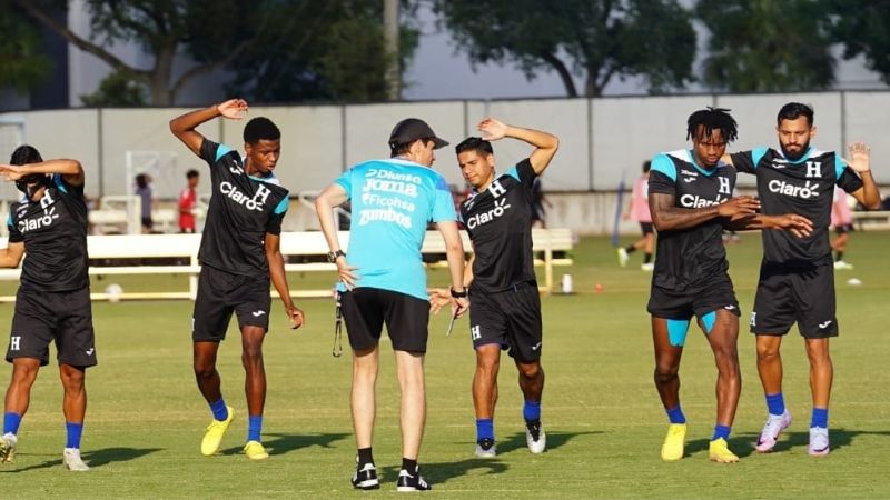 Los seleccionados hondureños trabajaron a todo vapor para llegar al cien al encuentro de este viernes contra Jamaica.