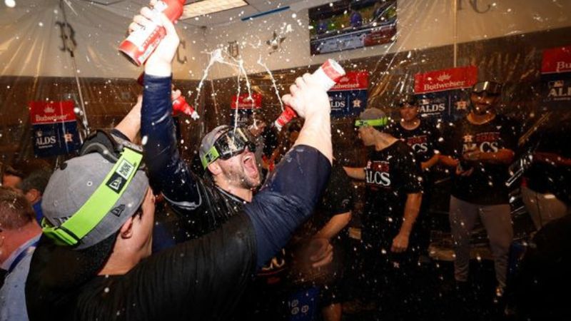 De esta forma celebraron los Astros de Houston su boleto a la Serie de Campeonato por la Liga Americana.