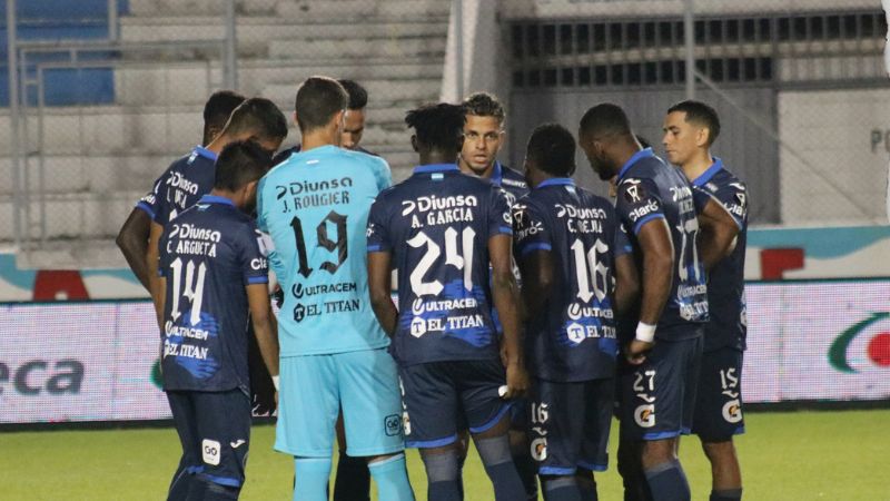 Los jugadores del Motagua le dan la espalda a las malas vibras que los dan por eliminados a manos del CAI.