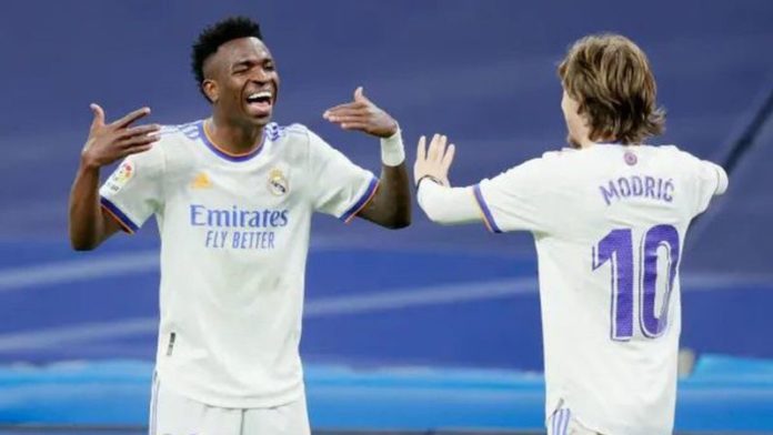 Vinicius Jr y Luka Modric estarán con el Real Madrid en la visita a Nápoles por la Champions.