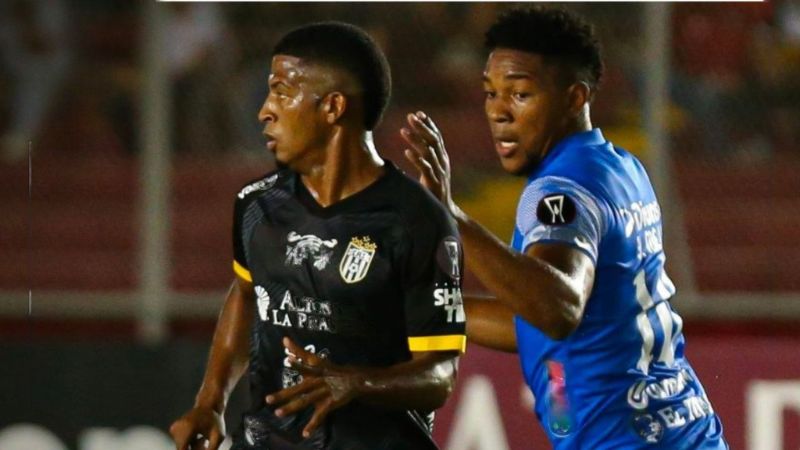 Un Motagua sin ideas cayó la noche del martes 0-2 ante el CAI de Panamá y le dijo adiós a la Copa Centroamericana.