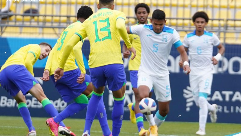 La Selección Nacional Sub-23 de Honduras se despidió de los Juegos Panamericanos con derrota de 0-3 frente a Brasil.