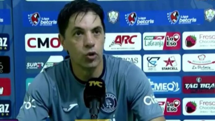 Para el técnico argentino César Vigevani, Motagua estará peleando las instancias finales del torneo de Apertura.