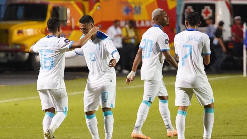 Honduras Logró pasar al vencer a Granada y a Cuba en fase de grupos. 