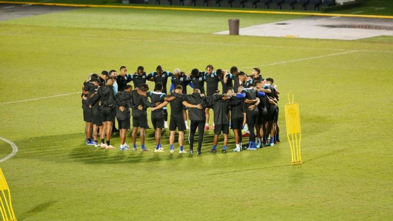 El estratega de la H y sus dirigidos se preparan para el partido de repechaje contra Costa Rica. 