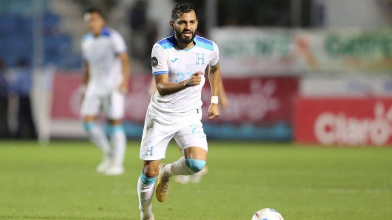 Jorge Álvarez fue sustituido en el segundo partido ante Nations League por un golpe en el pecho propiciado por el jugador, Uriel Antuna. 