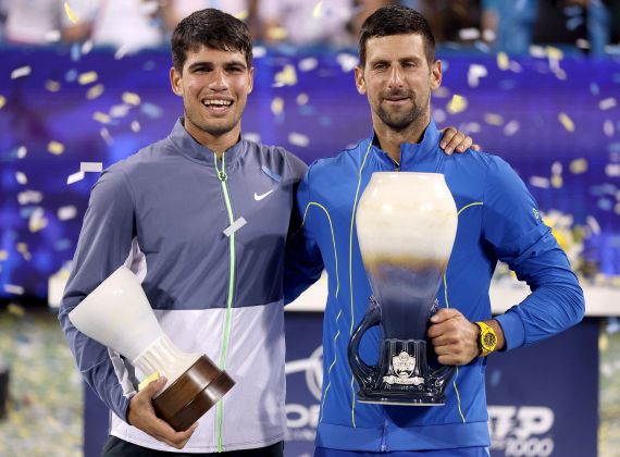 Carlos Alcaraz y Novak Djokovic