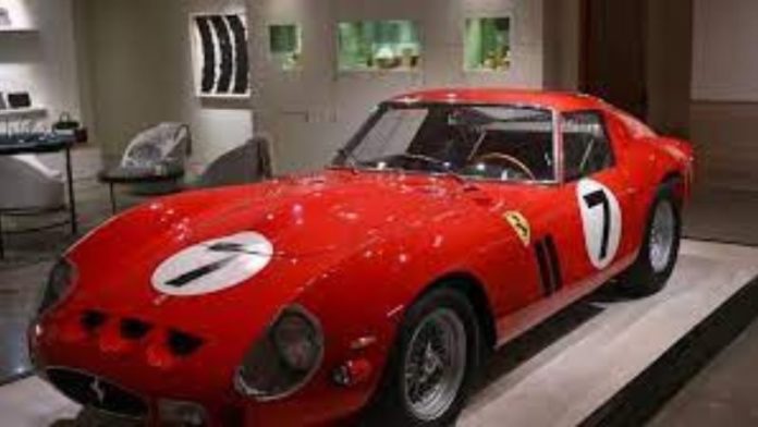 En 51.7 millones de dólares fue vendido un Ferrari 250 GTO de 1962 en Nueva York.