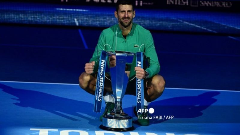 Djokovic parece imparable en el deporte blanco y está cerca de más récord en el tenis.