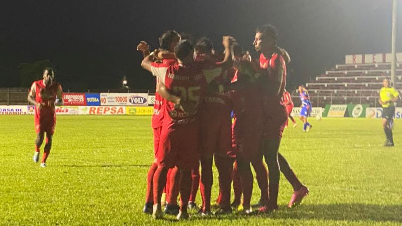 Los tocoeños buscarán pegar primero y fuerte frente a los comayagüenses.