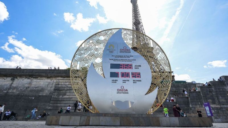 El COI está bajo presión para aceptar a los atletas rusos y bielorrusos con bandera neutral en los Juegos Olímpicos de París 2024.