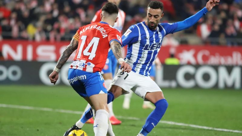 Girona venció 3-0 al Alavés este lunes, en el Estadio Montilivi.