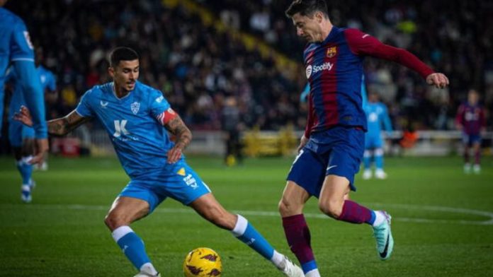 El Barcelona volvió a encontrarse con la victoria al derrotar 3-2 ante el Almería.