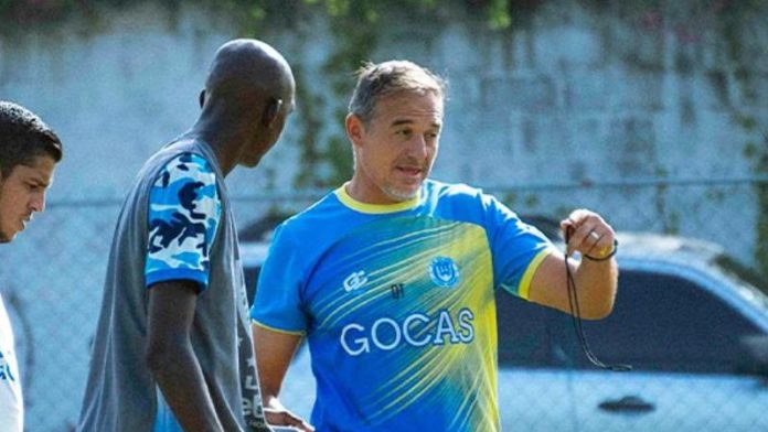 El presidente de Marathón, Orinson Amaya, descartó que Hernán "La Tota" Medina sea el técnico que llegará al equipo.