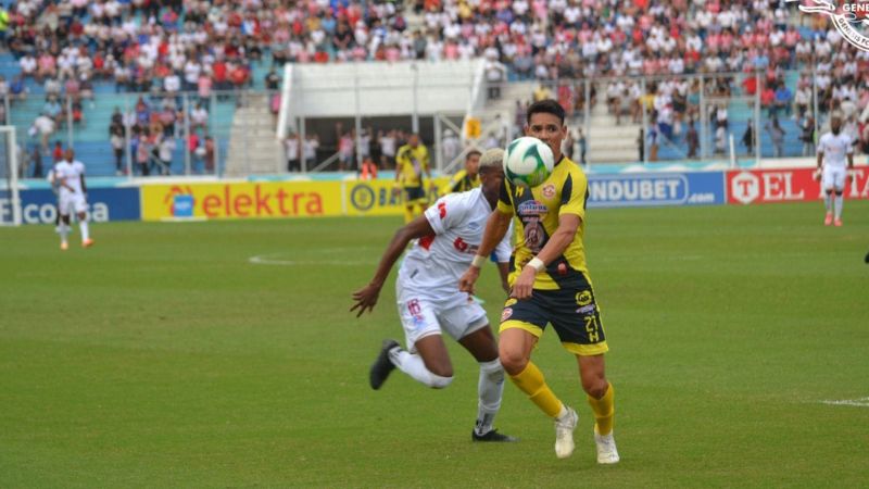 La única opción de gol del Génesis Comayagua la tuvo el delantero paraguayo, Roberto Moreira.