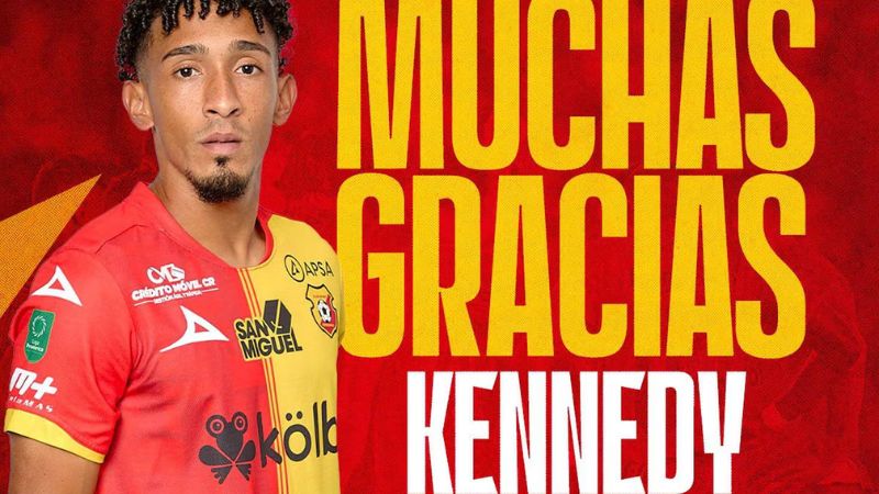 El delantero Kennedy Rocha se desligó del equipo Herediano de Costa Rica.