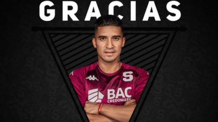 Michaell Chirinos finalizó su contrato con el Deportivo Saprissa de Costa Rica.