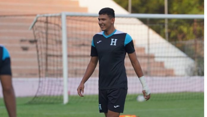 Luis Vega espera volver a integrarse a la Selección Nacional para el partido decisivo ante Costa Rica.