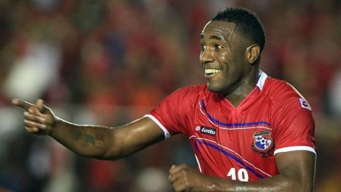 El ex delantero de la selección de Panamá, Luis "Matador" Tejada, falleció este domingo, posiblemente por un paro cardíaco.