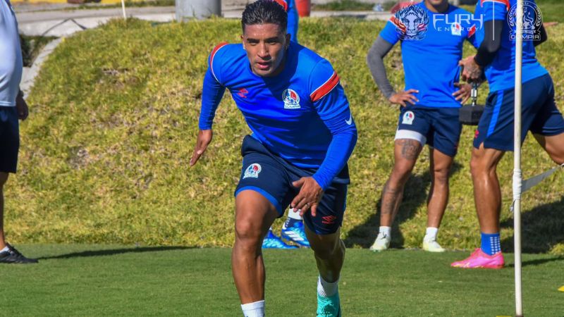 El delantero Michaell Chirinos es el sustituto de Jorge Benguché en Olimpia.