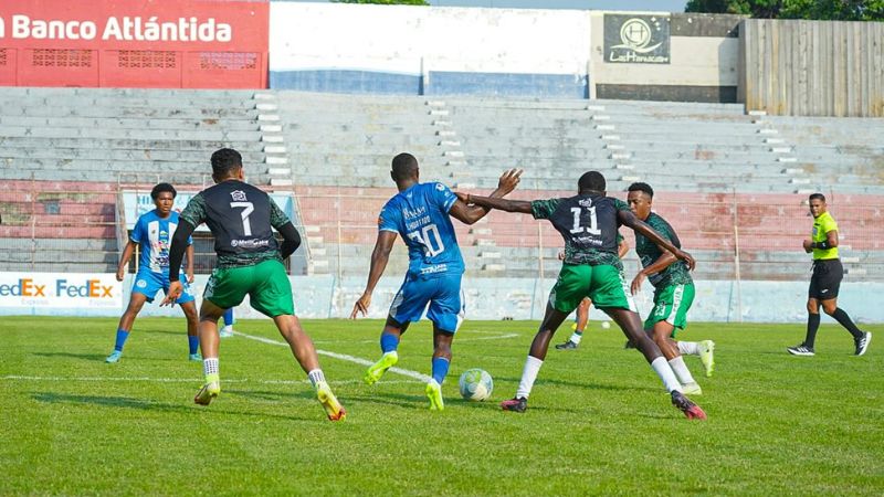 Con tanto del argentino Brian Calabrese, Victoria derrotó al C.D. San Juan.