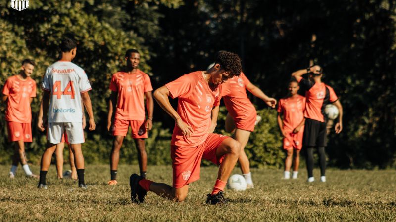 Los jugadores del Vida solo tendrán 10 días para preparar el primer partido del torneo de Clausura frente al Real España.