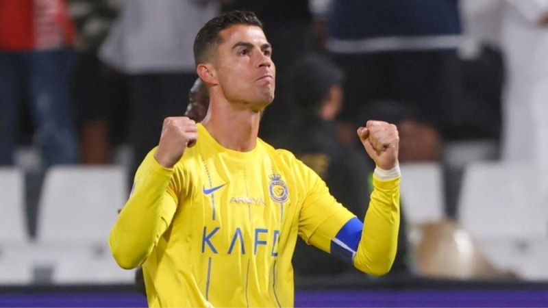 Cristiano Ronaldo fue castigado con un partido de suspensión por provocar a aficionados.