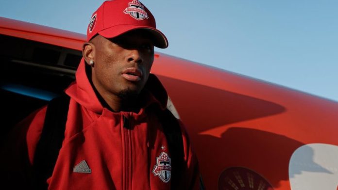 En solo 90 minutos, Deybi Flores se ganó a la afición, cuerpo técnico y compañeros del Toronto FC.