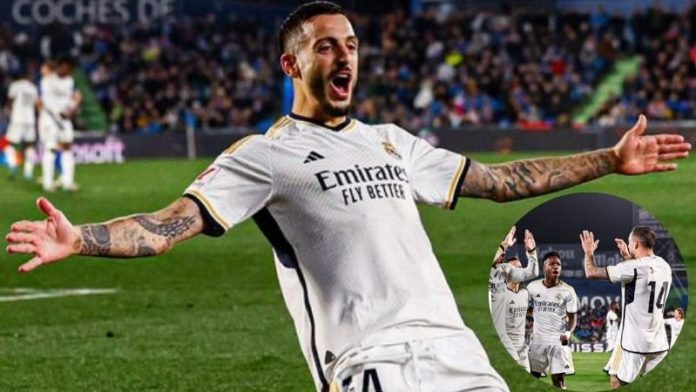 El delantero del Real Madrid, Joselu Mato, celebrando sus dos anotaciones ante el Getafe CF.