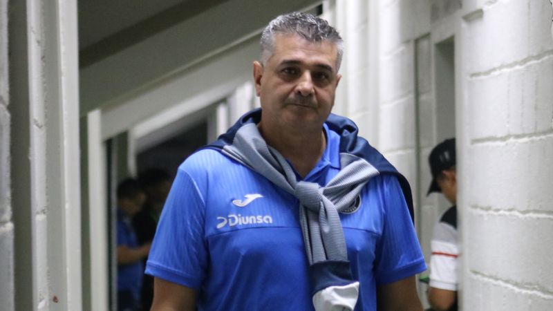 El técnico de Motagua, Diego Vázquez, fue citado por la Comisión de Disciplina.